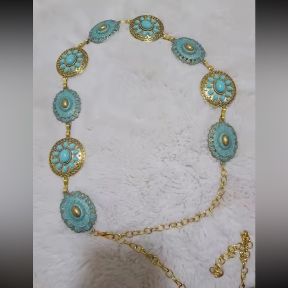 Vintage Bohemian Turquoise Stone Medallion Link Belt – Adjustable